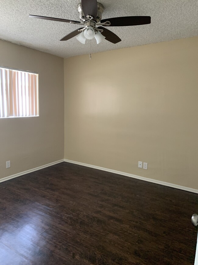 Bedroom - 2816 W 182nd St