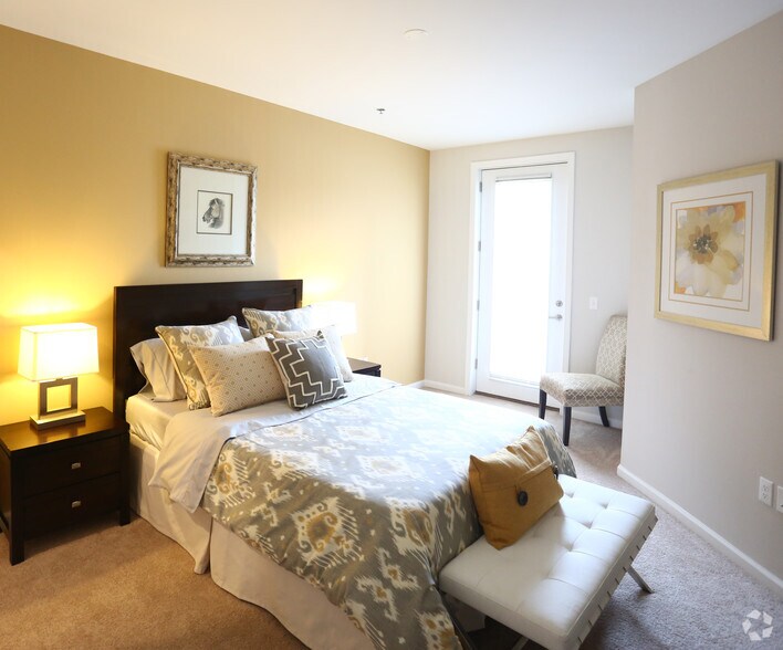 Patriot Station at Chalfont Rentals Chalfont, PA