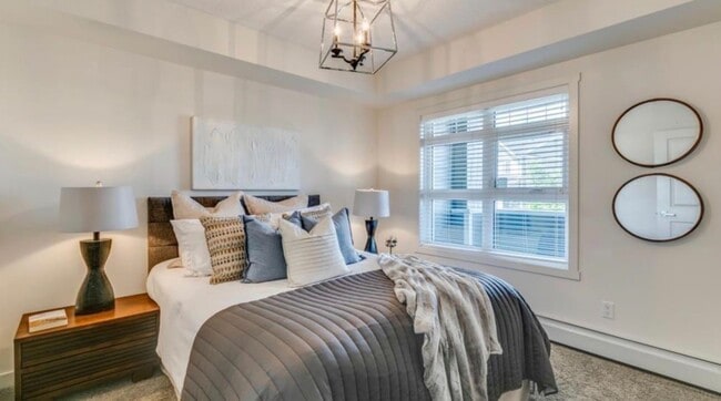 Building Photo - 1 Bed 1 Bath Unit in Calgary, AB
