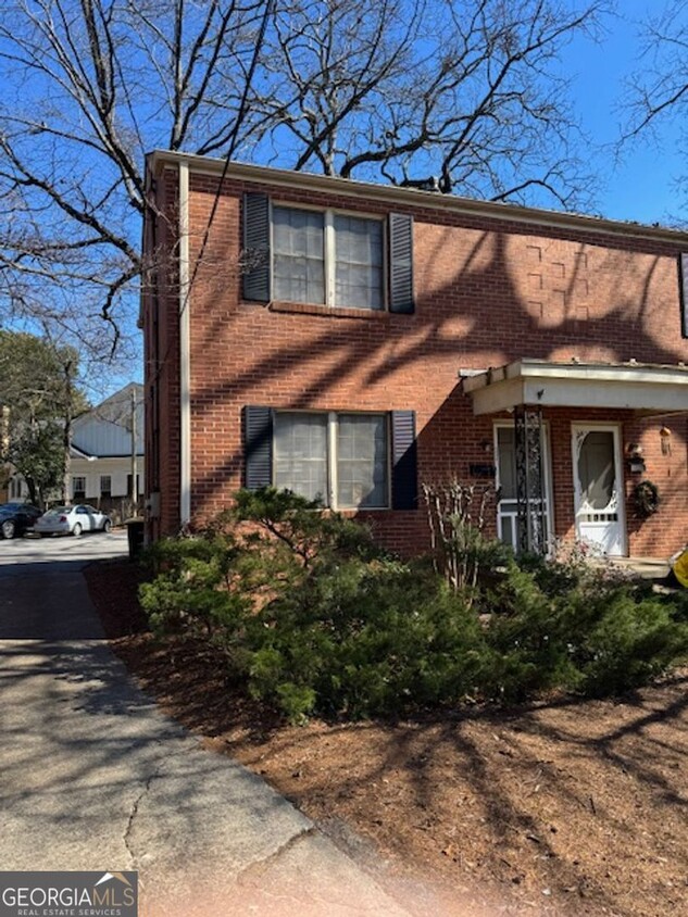 Building Photo - 1449 S Milledge Ave