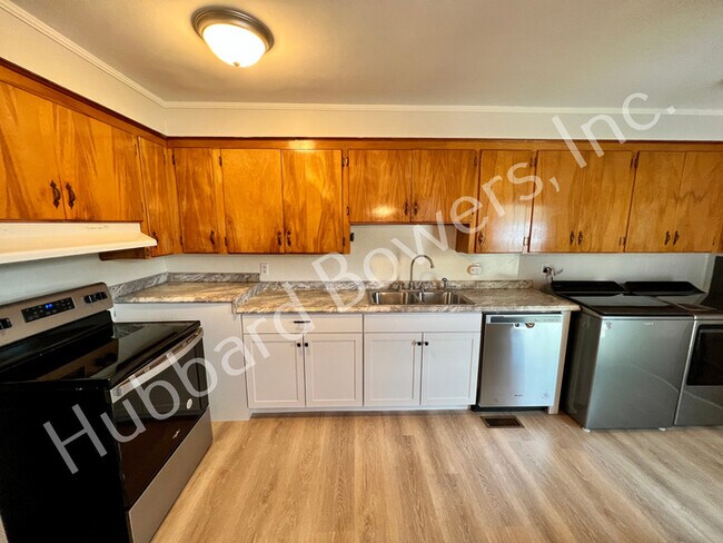 Building Photo - Great Location in Columbia's best neighbor...