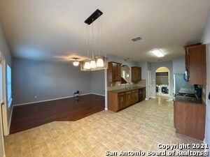 Building Photo - 5414 Bright Creek