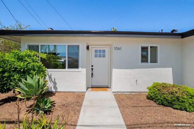 Foto del edificio - Beautiful 3 Bed/2 Bath Home in heart of Hi...