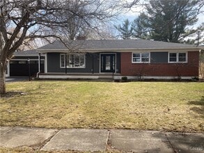 Building Photo - 449 Bugbee Dr