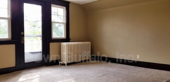 Building Photo - 4030 Bailey Ave