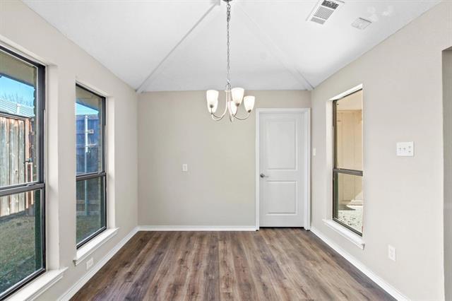 Building Photo - 15110 Leafy Ln