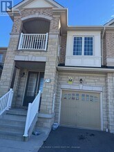 Building Photo - 71 Buchanan Cres