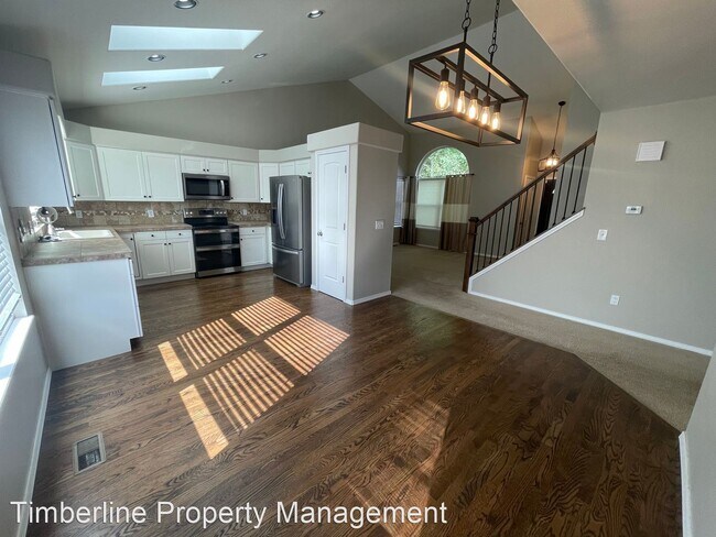 Foto del edificio - 4 br, 3.5 bath House - 6220 Soaring Dr