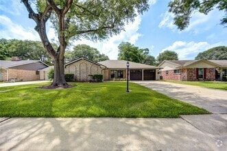 Building Photo - 1719 Bowline Rd