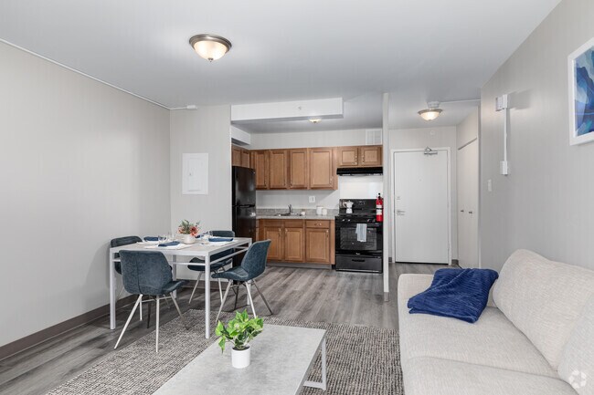 1HAB, 1BA - 558SF - 800 Southern Avenue