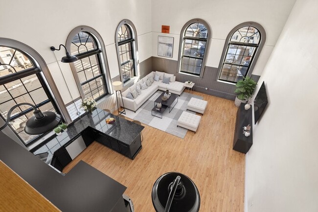 Interior Photo - The Varnum