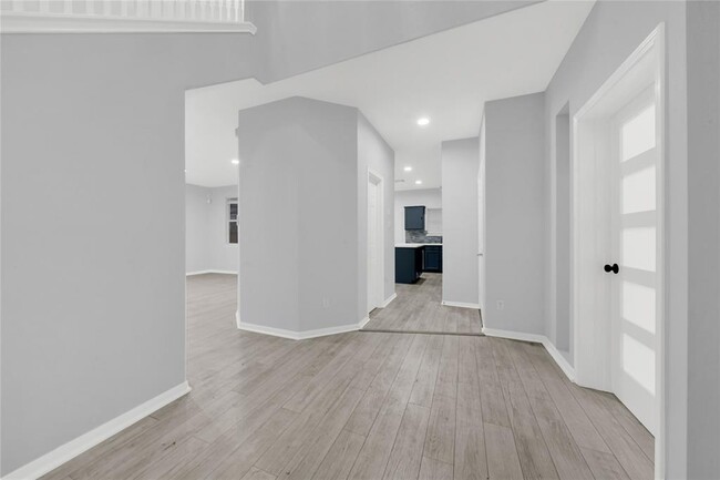 Foto del edificio - 15834 Mountain Mist Trail