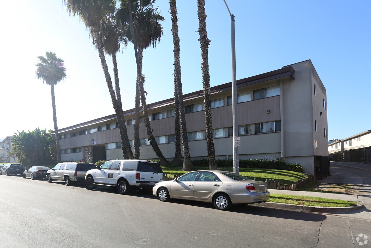 Nicolet Apartaments - Nicolet Apartments