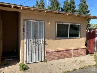 Building Photo - 1260 N Olive Ave