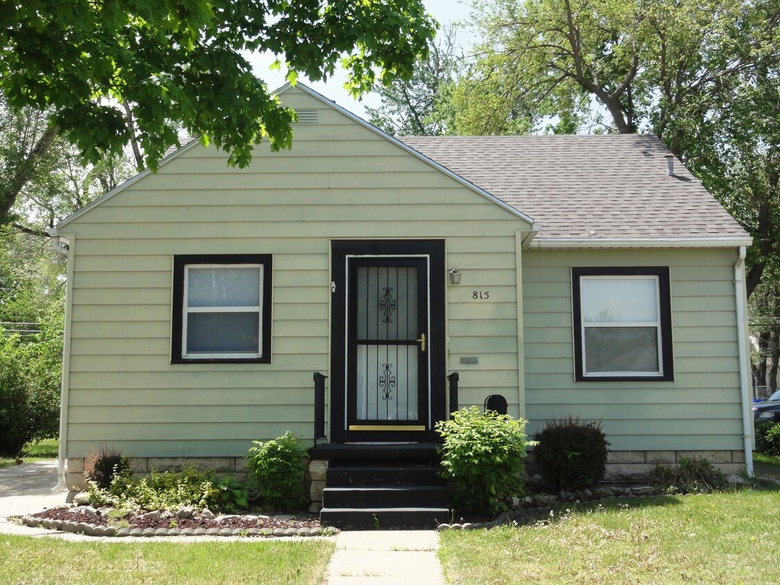 Primary Photo - Great Home with Lots of Character