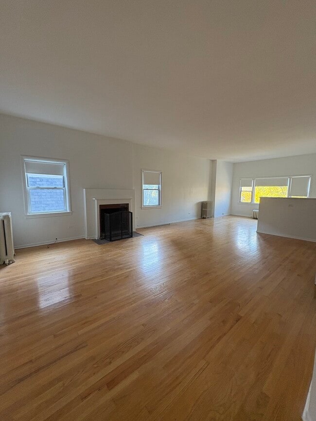 Foto del edificio - 5136 S Blackstone Ave