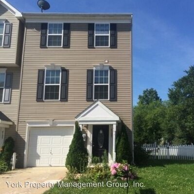 Primary Photo - 4129 Strawbridge Ct