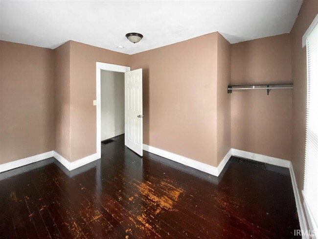 Foto del edificio - 1109 N Indiana Ave