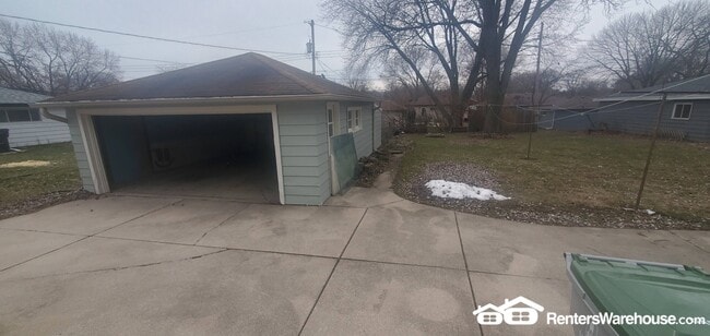 Foto del edificio - 10525 W Custer Ave