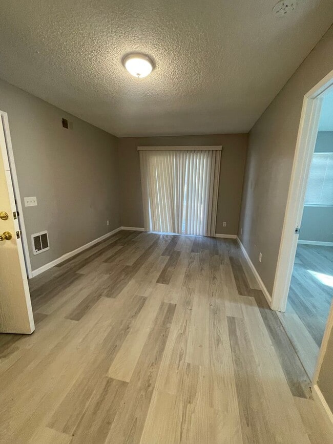 Building Photo - 851 W San Ysidro Blvd