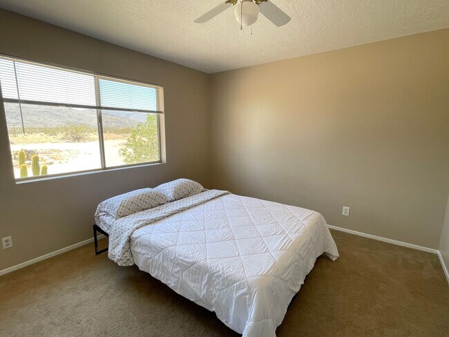 Foto del edificio - 62736 Terrace Dr