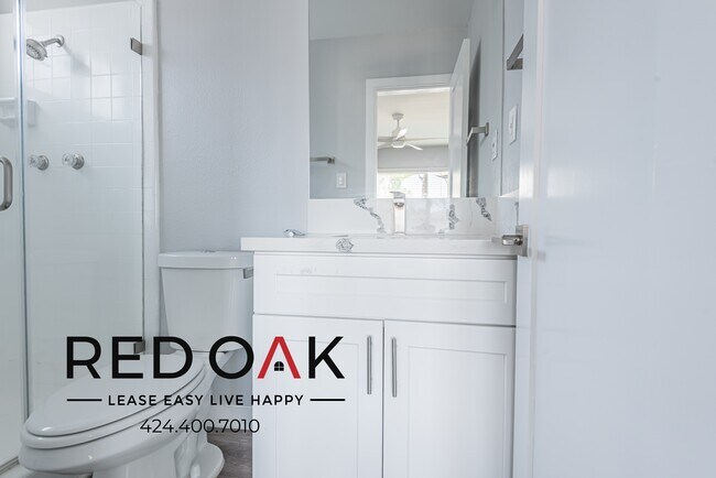 Foto del edificio - ~2 Weeks FREE~ Hi Tech Three Bedroom with ...
