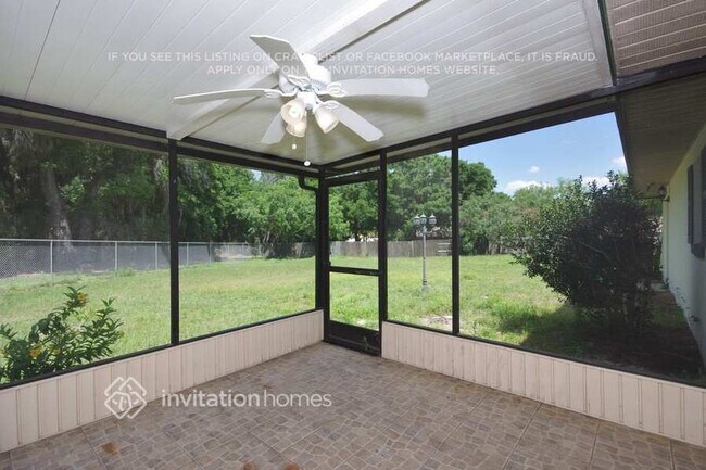 Foto del edificio - 1904 High Glen Ct N