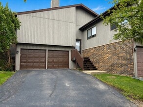 Building Photo - 56 Century Dr