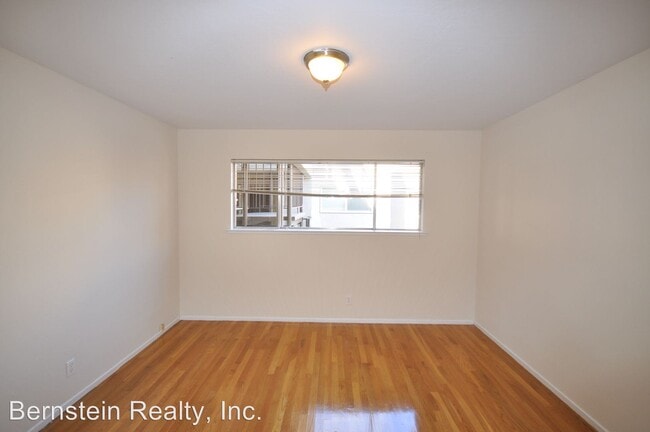 Building Photo - 1 br, 1 bath Apartment - 173 Haight St.