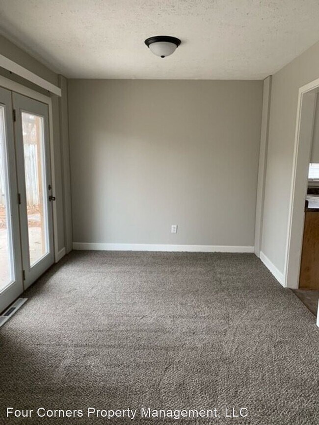 Building Photo - 3 br, 1 bath House - 5141 W Zeamer St