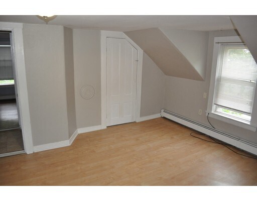 Building Photo - 76 Higley Rd