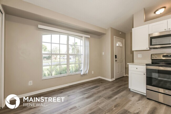 Foto del edificio - 11425 Wellman Dr