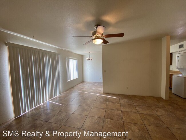 Building Photo - 3 br, 1.5 bath House - 4385 Avenida Palerm...