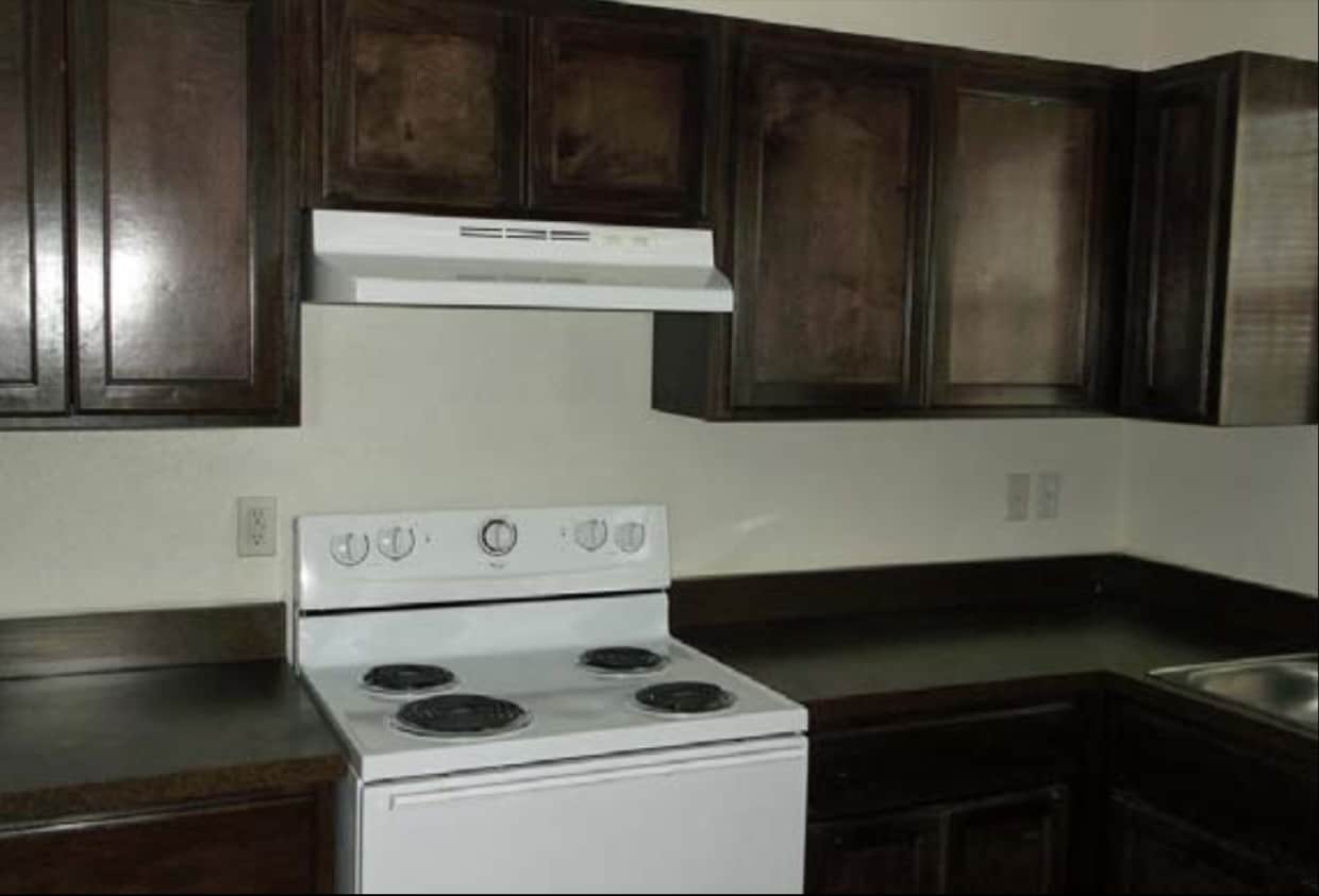 4380 Boca Chica Blvd Unit B4, Brownsville, TX 78521 Room for Rent in