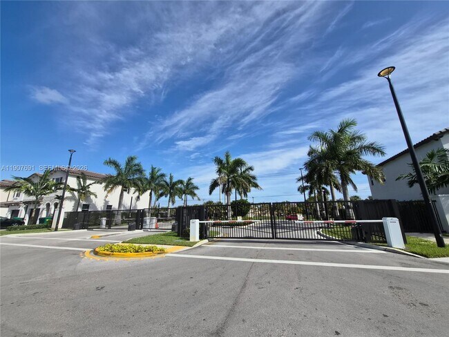 Foto del edificio - 2741 NW 55th Way