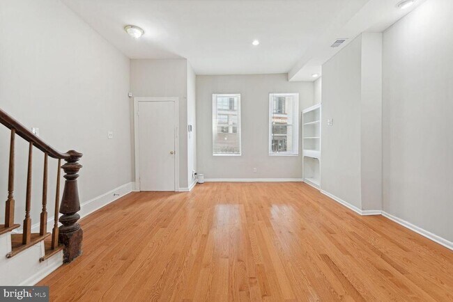 Foto del edificio - 952 Florida Ave NW