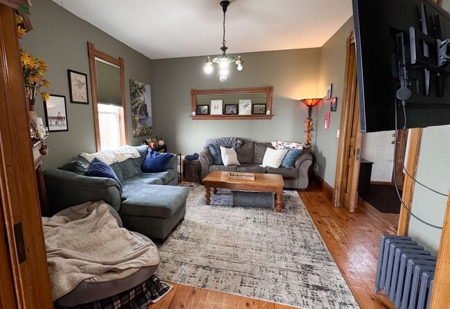 Foto del edificio - 1712 W 3rd St