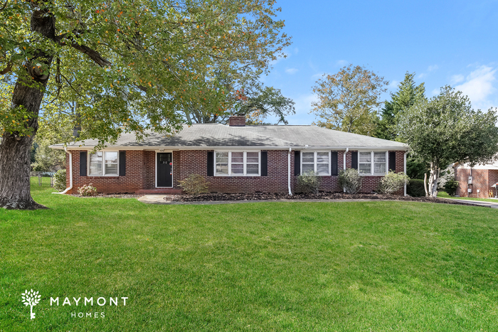 Primary Photo - Cute 3 Bedroom Spartanburg Home!