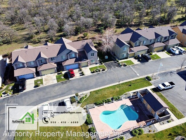 Building Photo - 3 br, 2.5 bath House - 3071 Sinaloa Trail