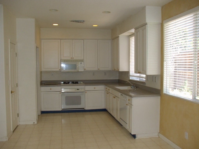 Building Photo - Granite Bay, Swan Cove - Gated