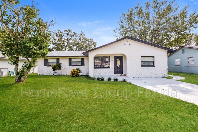 Building Photo - 137 Scott Dr