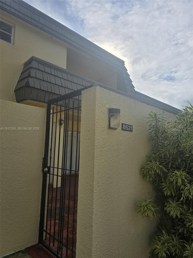 Foto del edificio - 8521 SW 137th Ave