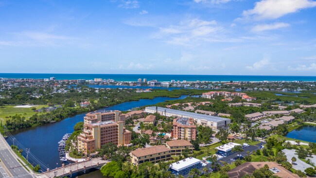 Foto del edificio - 1921 Monte Carlo Dr
