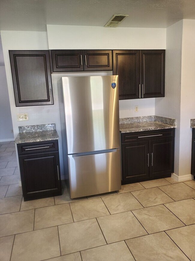 Foto del edificio - 3BR House in Mesa with RV gate and no HOA
