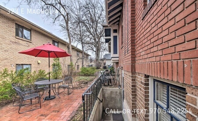 Building Photo - 323 E Magnolia St