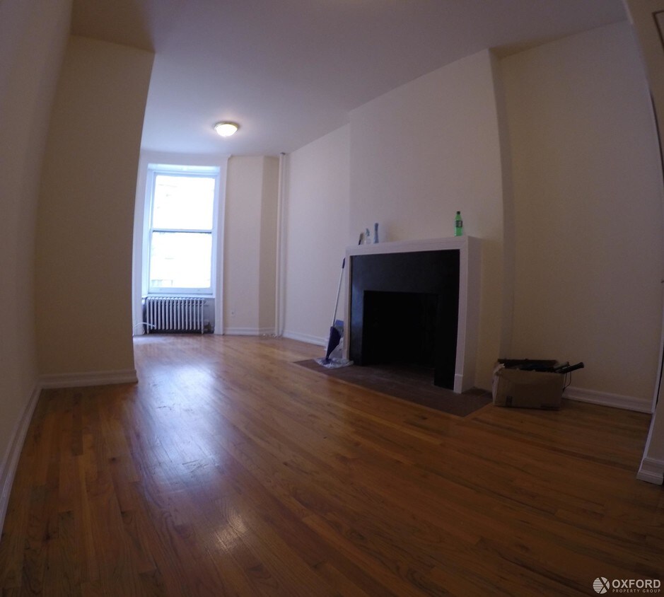 Foto principal - 269 West 90th Street