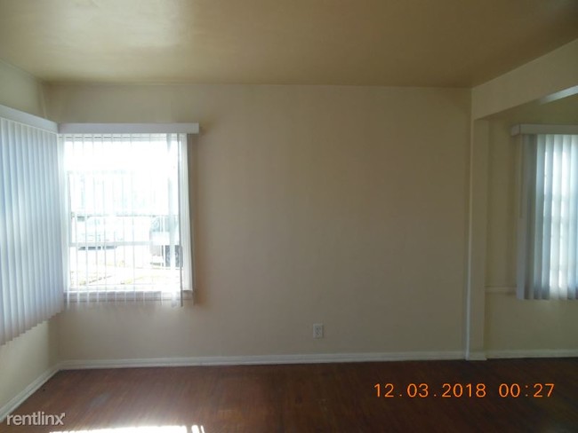 Foto del edificio - 2 br, 1 bath Apartment - 713 E Cocoa St