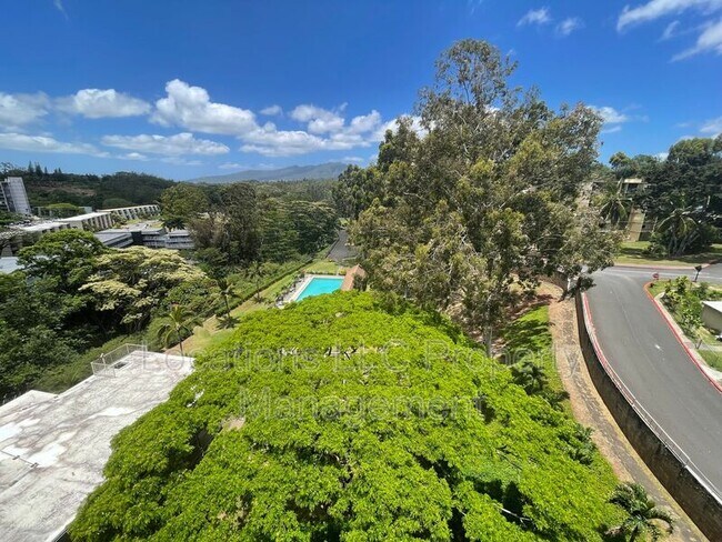 Foto del edificio - 95-2031 Waikalani Pl D905