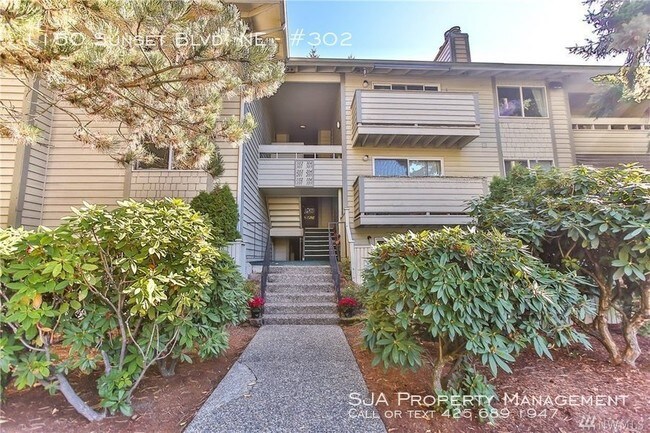 Building Photo - 1150 Sunset Blvd NE