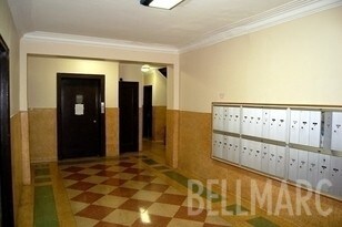 Foto del edificio - 34 W 84th St